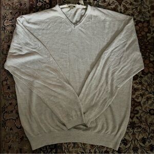 Joseph Abboud V-Neck Sweater in Cream